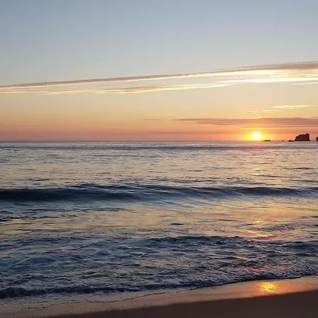 Rodrigues Family House 73a Апартаменты Назаре